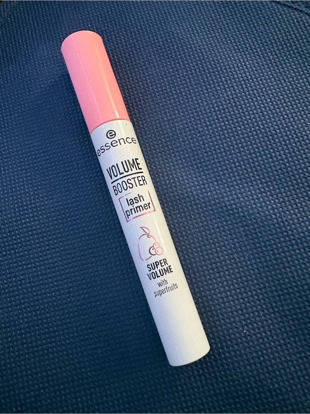 Essence Volume Booster Lash Primer